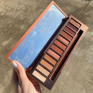 NAKED Urban Decay Heat Eyeshadow Palette